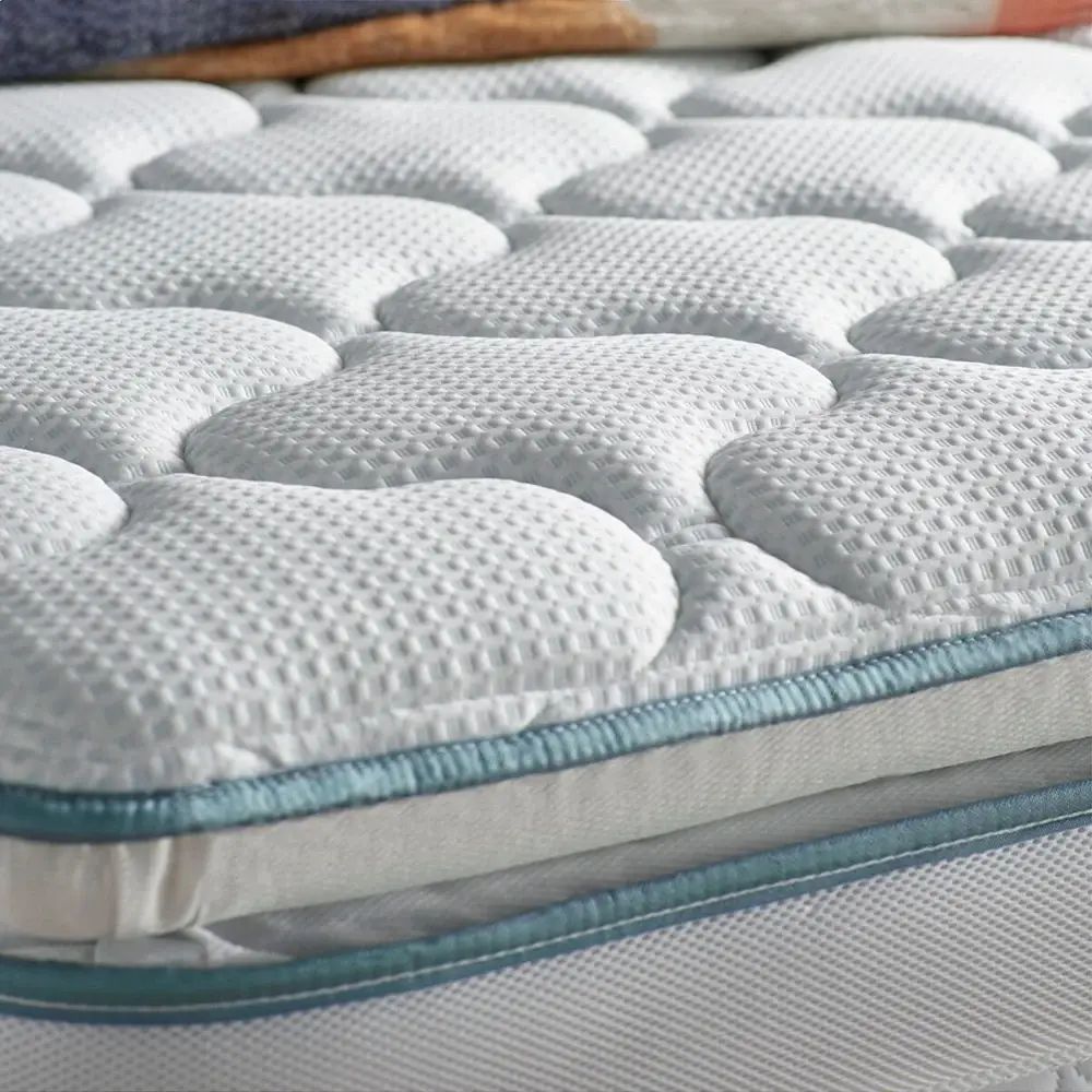 UltraGel Cool-to-touch 2000 Pocket Mattress
